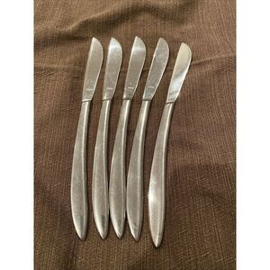 Lot of 5 Riviera Stainless Steel Japan Flatware Steak Knives‎